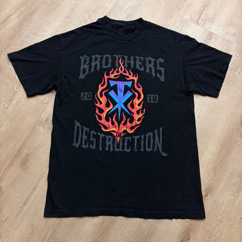 WWE Brothers Of Destruction The Undertaker Kane T-Shirt Men's Medium Black Flame